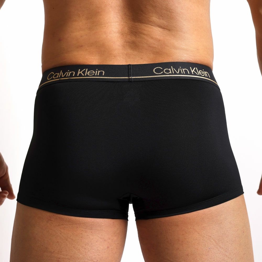 カルバンクライン ローライズボクサーパンツの背面